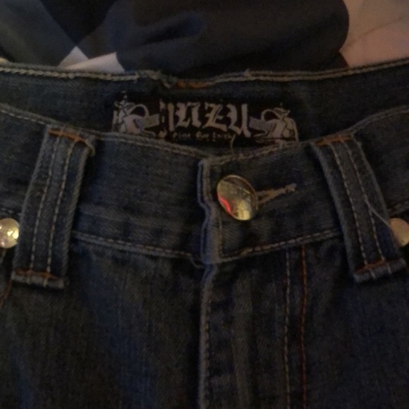 Blue Embroided jeans 32x32 - Picture 2 of 3